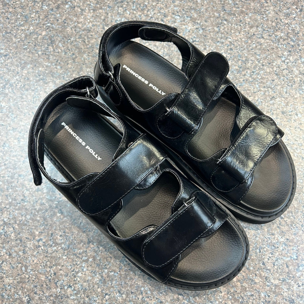 Princess Polly Rue Chunky Strappy Black Sandals Size 8