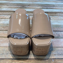 DKNY Women's Everyday Adalira-Platform S Sandal NWT