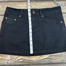 Low Rise Y2K Mini Skirt in Black, Size 1/2