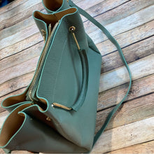 Persaman Sage Green Leather Purse NWOT
