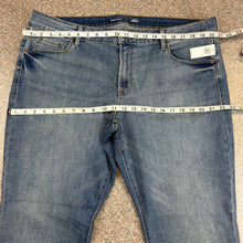 Old Navy Mid-Rise Power Slim Straight Jeans Size 18 NEW