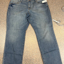 Old Navy Mid-Rise Power Slim Straight Jeans Size 18 NEW