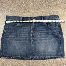 Y2K Old Navy Low Rise Denim Skirt Size 10