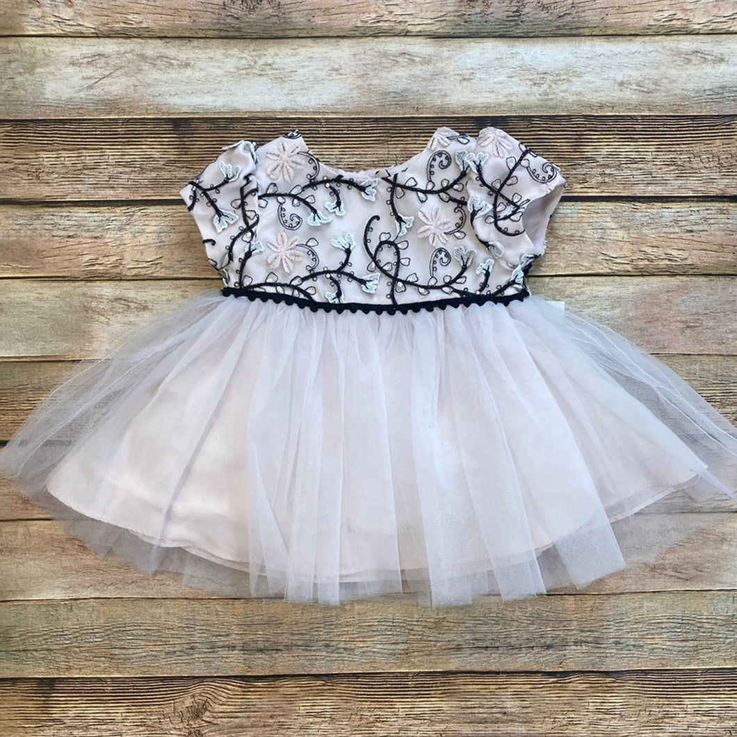 Pippa & Julie Baby Girls Dress NWT 3/6M