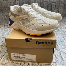 Reebok Classic Aztrek Athletic Shoe -  size 4.5