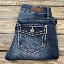 Daytrip Lynx Bootcut Low Rise Jeans Size 26