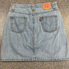Levi Superlow 518 Denim Skirt Size 7