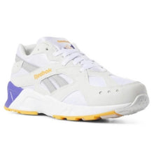 Reebok Classic Aztrek Athletic Shoe -  size 4.5