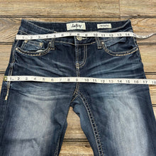 Daytrip Lynx Bootcut Low Rise Jeans Size 26