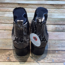 Blondo Emelia Waterproof Chelsea Bootie NWT