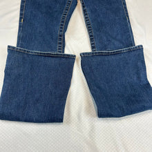 True Religion Low Rise Flared Boot Jeans Size 27