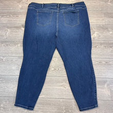 Torrid Jegging High-Rise Skinny Jean Medium Wash Blue 30R GUC