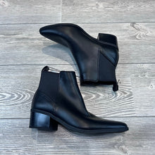 A New Day Gwen Pointed Toe Ankle Boots Black Size 6 NWT