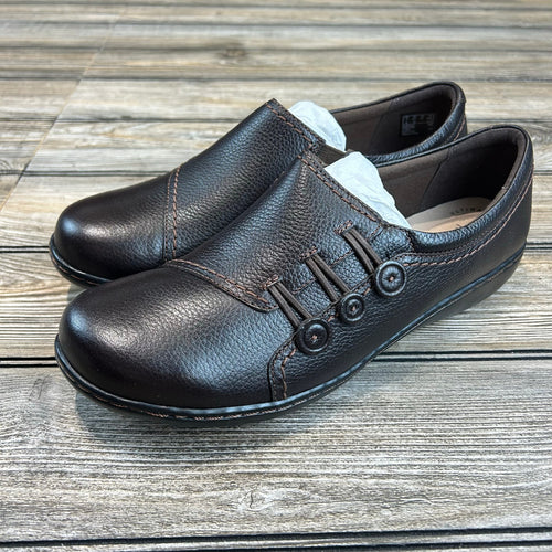 Clarks Ashland Effie Slip-On Size 9.5 Wide NEW