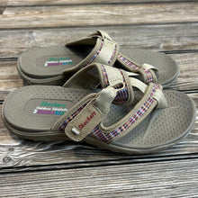 Skechers ladies Reggae fest sandals Size 7