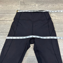 Lululemon In Movement Tight 25" Everlux Black Size 4 - EUC