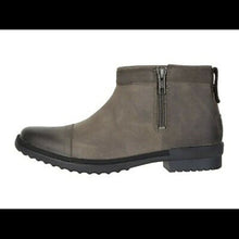 UGG Attell Wome's Waterproof Ankle Boot, Size 10 NWOT