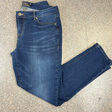 Torrid Mid-Rise Straight Boyfriend Jean Size 12