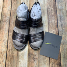 ANTELOPE- Remmi, Silver, Size 37 EU (6.5 US)
