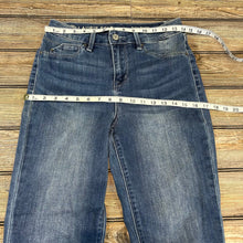 Laurie Felt Embroidered Cropped Jeans Size 6